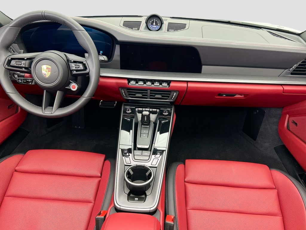 Thumbnail: 2026 Porsche 911 - 16