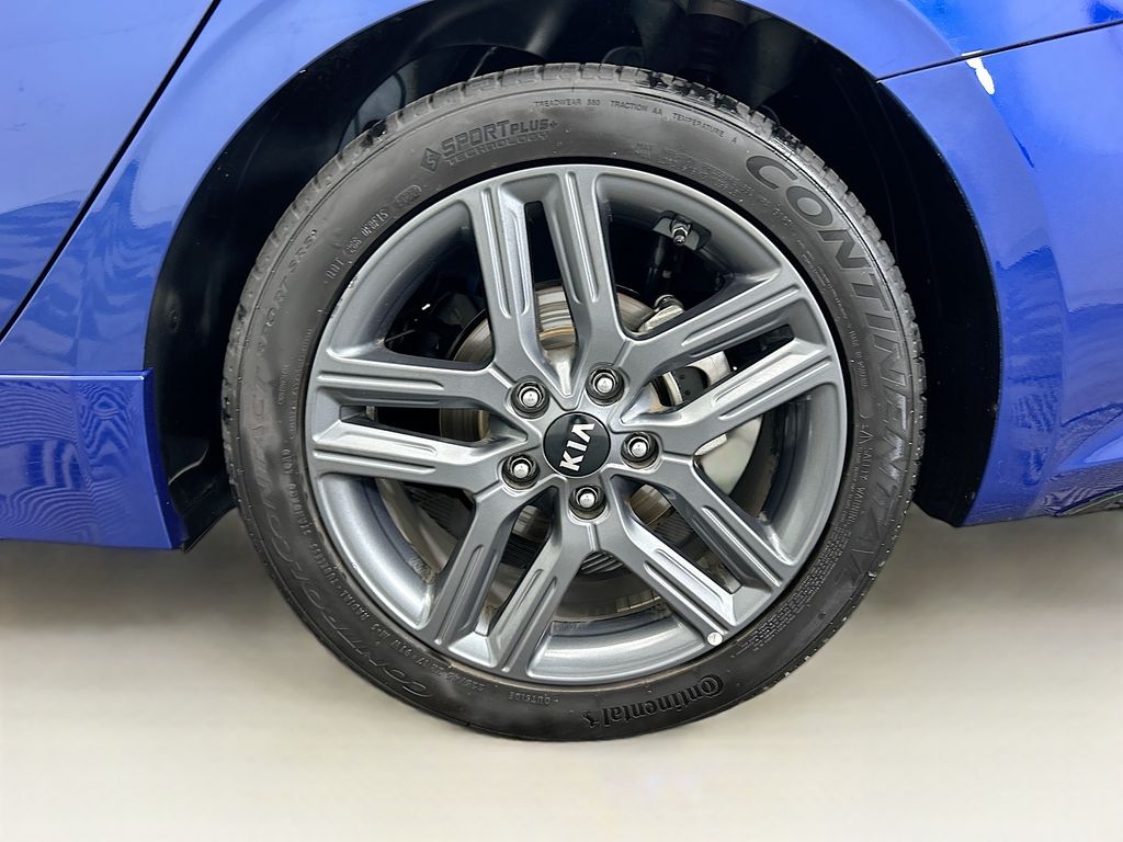 Thumbnail: 2020 Kia Forte - 29