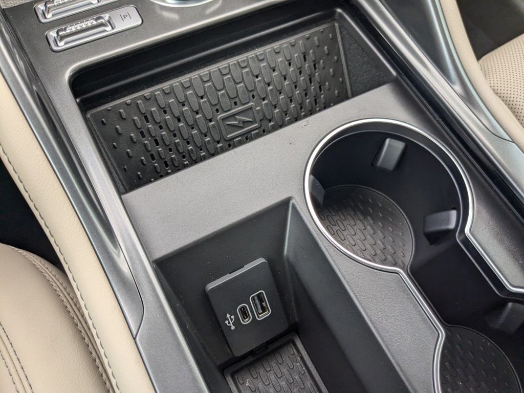 2025 Lincoln Nautilus Hybrid Premiere