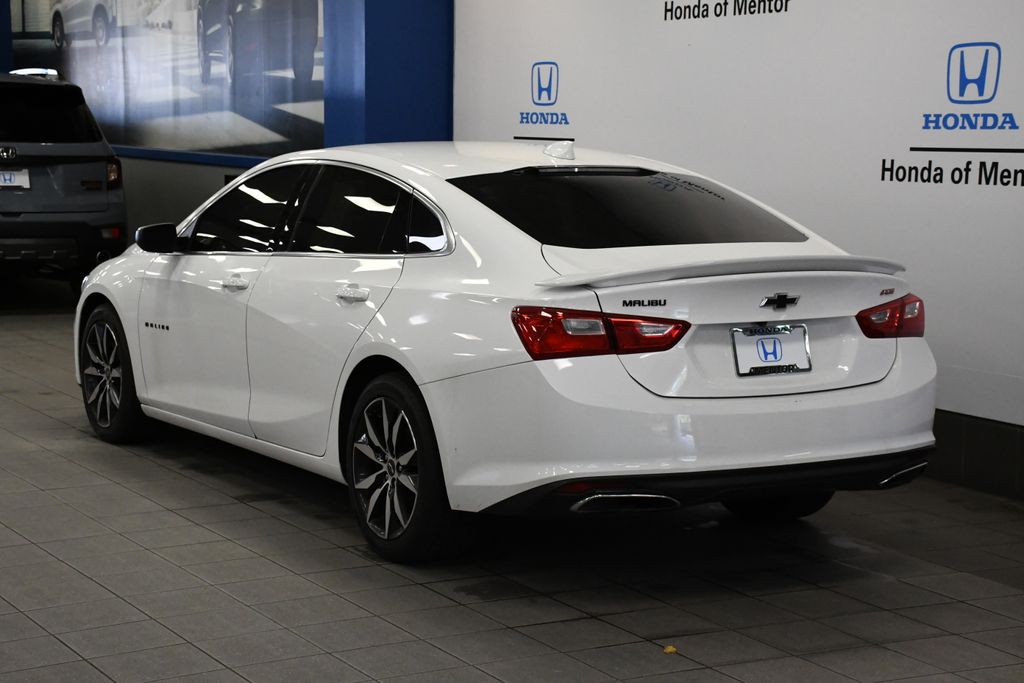 Thumbnail: 2020 Chevrolet Malibu - 5