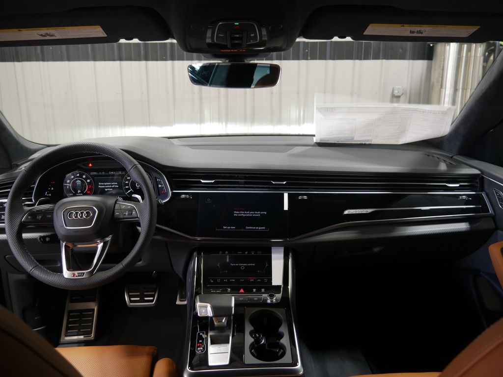 Thumbnail: 2026 Audi RS Q8 - 25