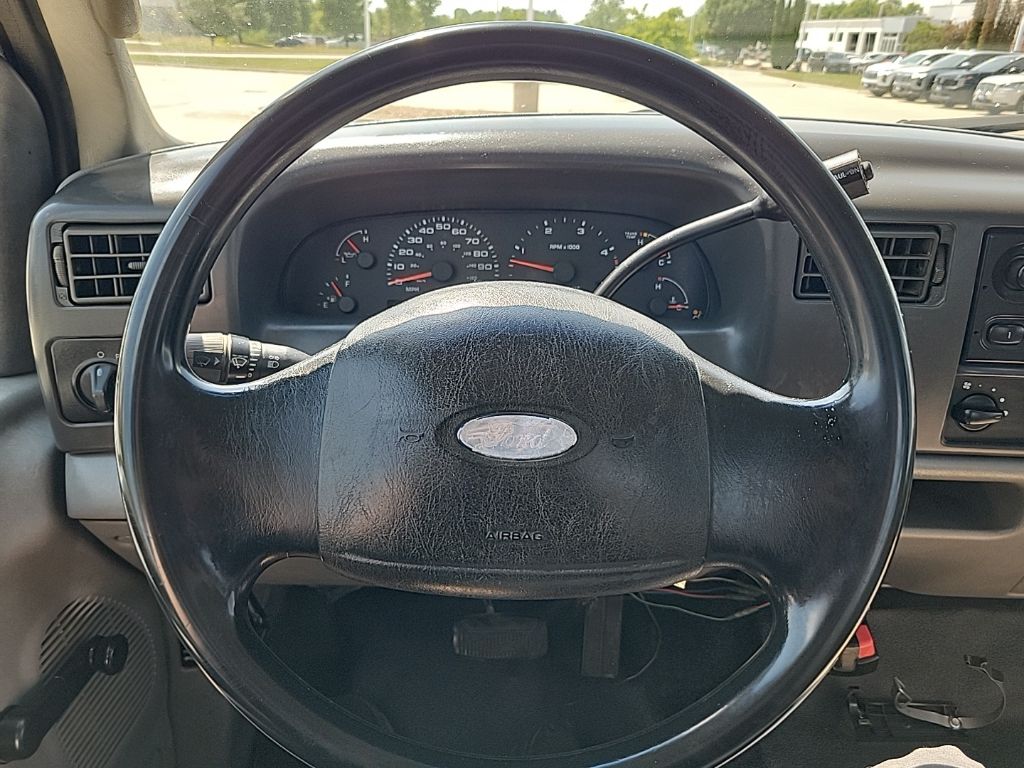 Used 2003 Ford F-450SD Truck
