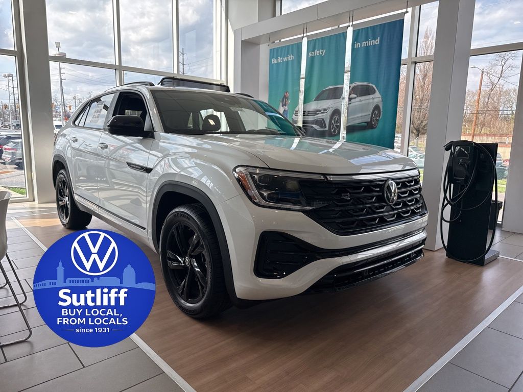 2026 Volkswagen Atlas Cross Sport 2.0T SEL R-Line Black - 0