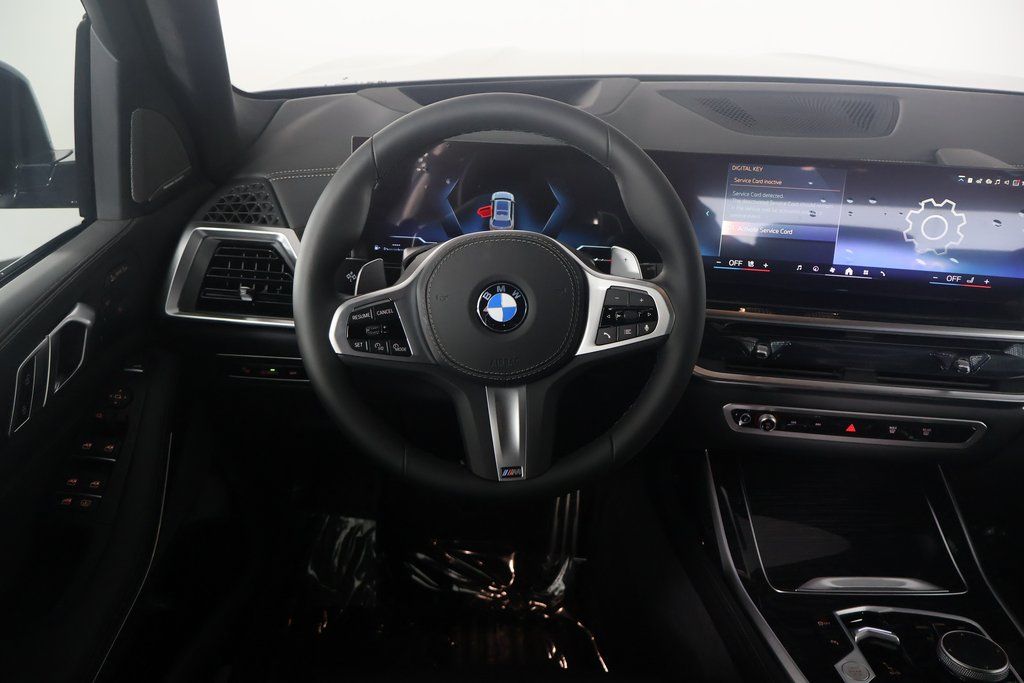 2026 BMW X7 xDrive40i 3