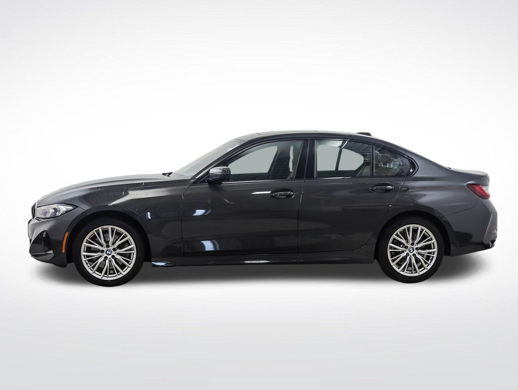 Thumbnail: 2023 BMW 3 Series - 2
