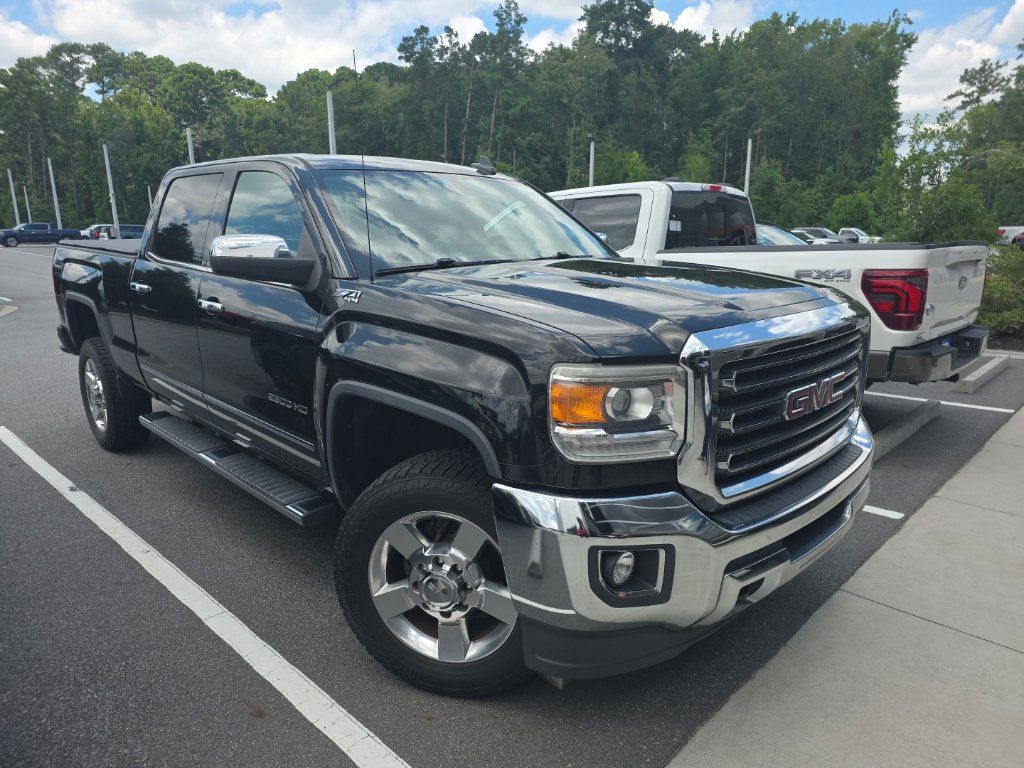 Onyx Black 2016 GMC Sierra 2500HD Pickup Truck Four-Wheel Drive 6-Speed Automatic Overdrive