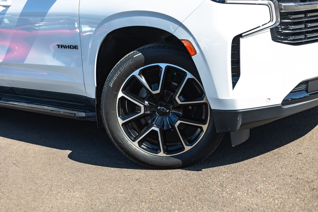 2022 Chevrolet Tahoe RST thumbnail 4