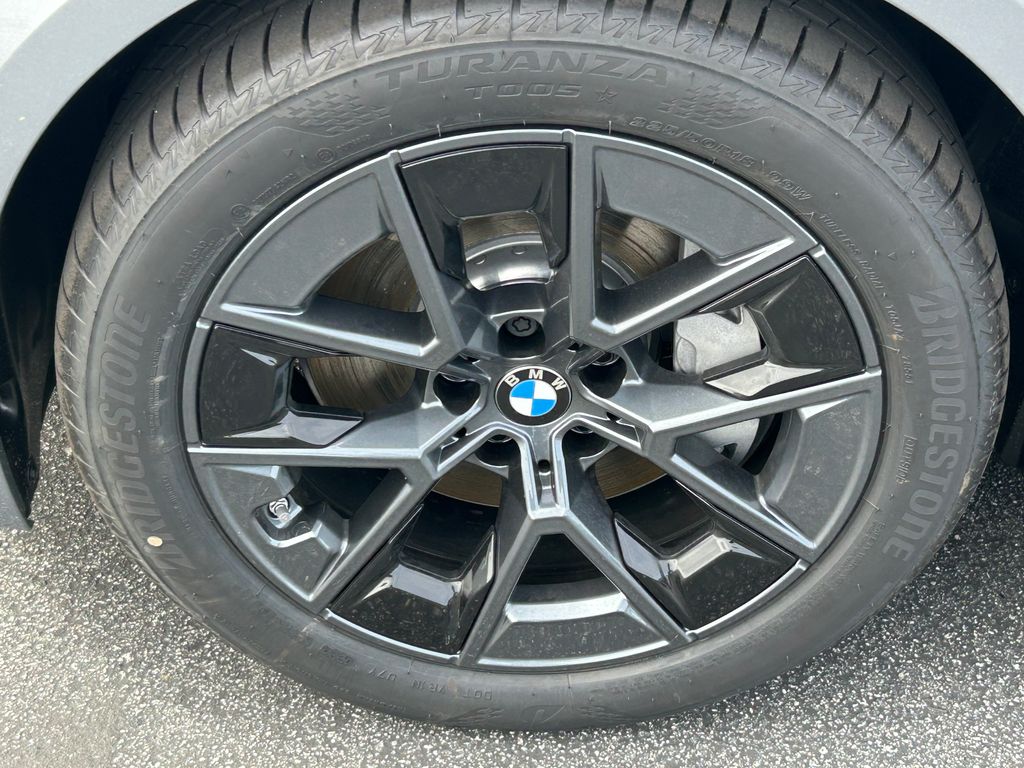 2025 BMW i4 eDrive40 9