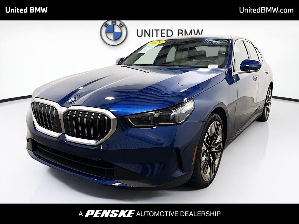 Thumbnail: 2026 BMW 5 Series - 1
