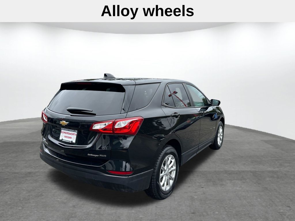 View vehicle photo 5