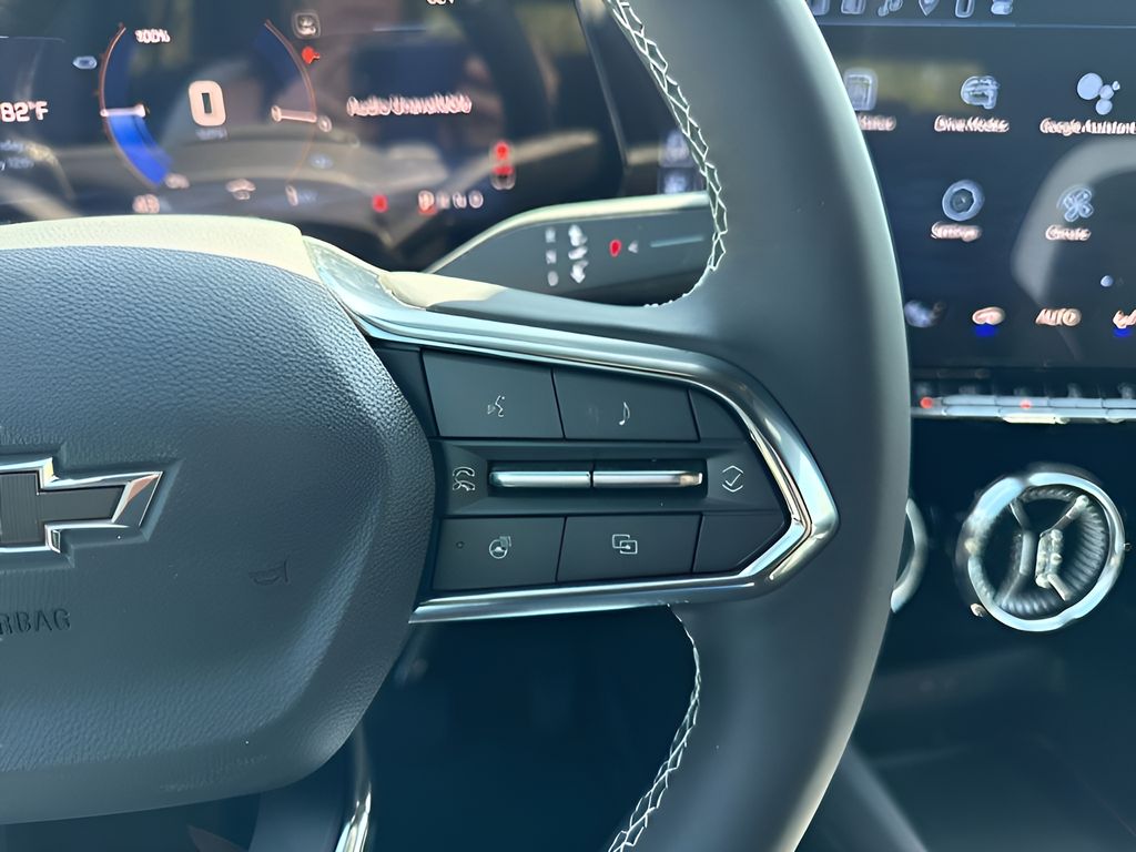 2025 Chevrolet Blazer EV LT - Photo 27