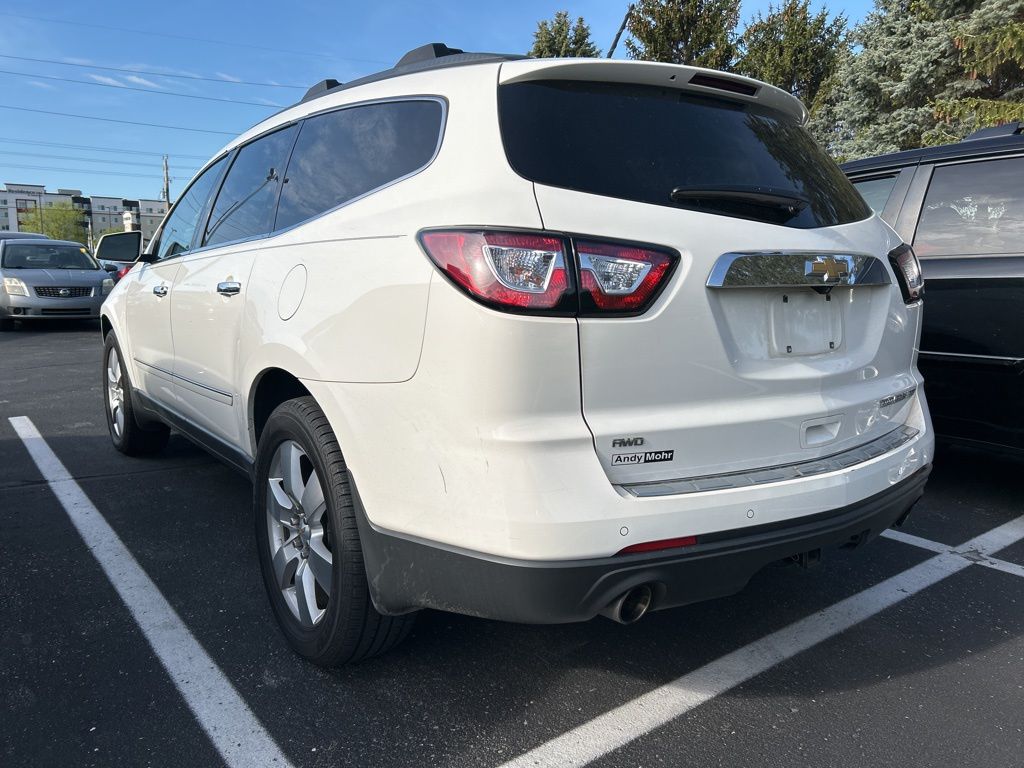 2014 Chevrolet Traverse LTZ 2