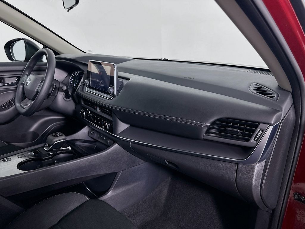 Thumbnail: 2025 Nissan Rogue - 28