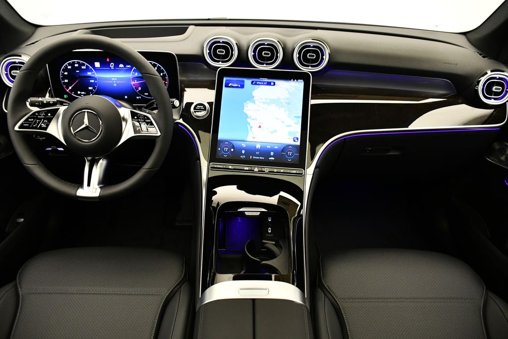 2025 Mercedes-Benz GLC 300 20