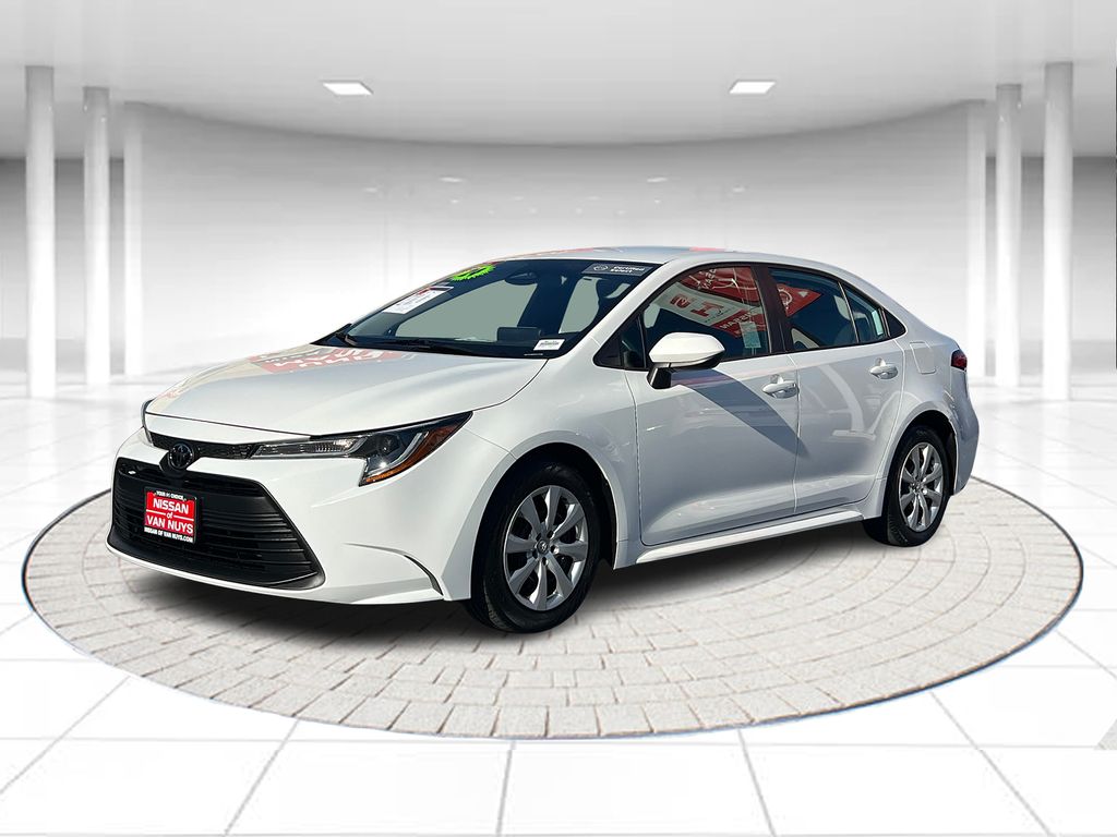 2024 Toyota Corolla LE FWD