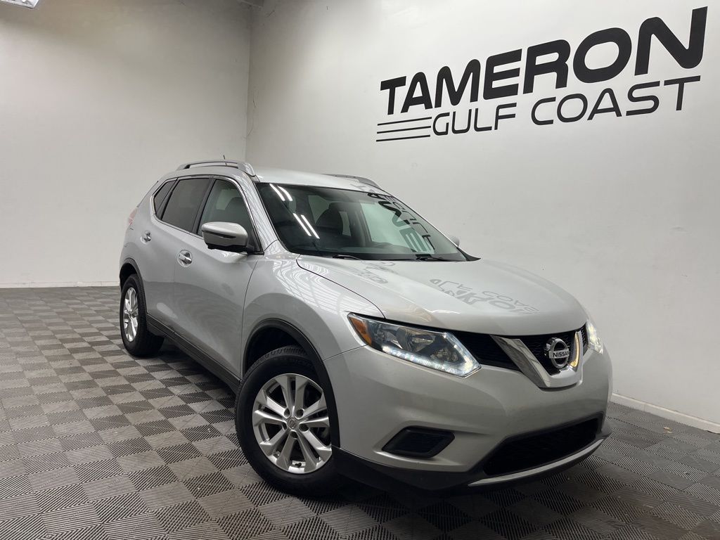Brilliant Silver 2016 Nissan Rogue SV FWD SUV / Crossover Front-Wheel Drive Continuously Variable Transmission