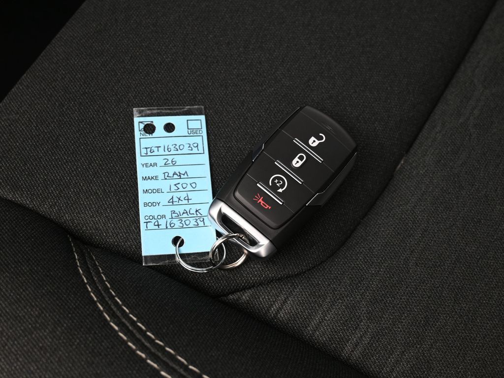 New 2026 Diamond Black Crystal Pearlcoat Ram Express image 18