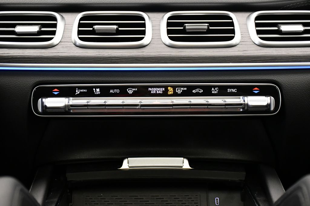 Thumbnail: 2026 Mercedes-Benz GLE - 29