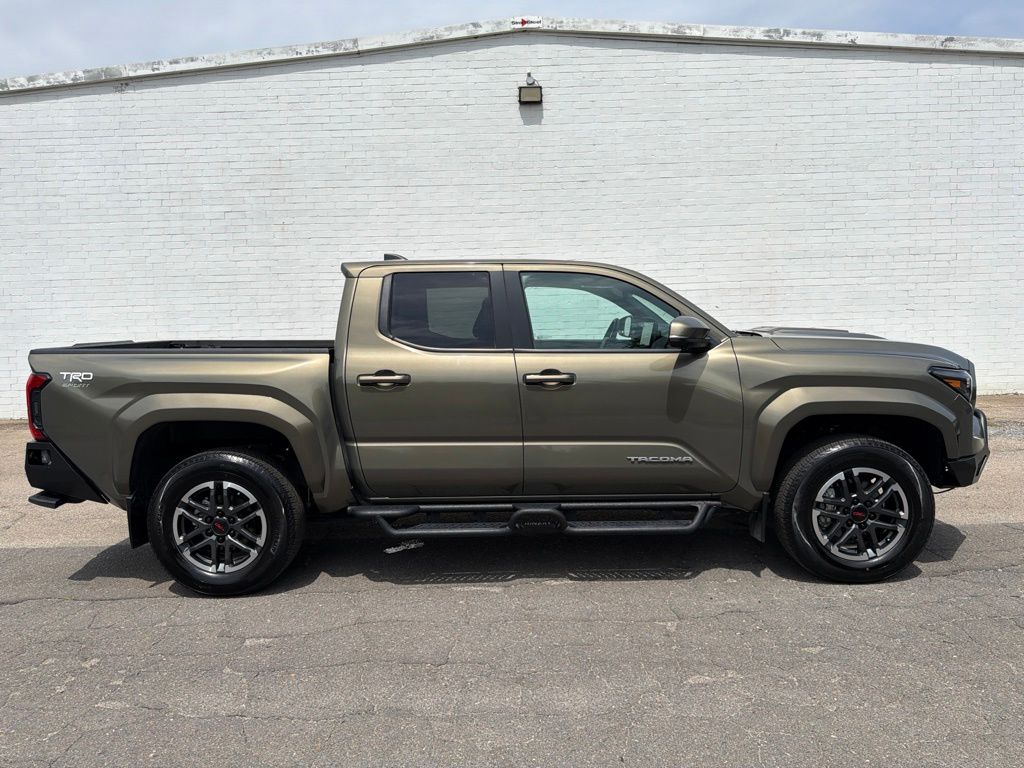 2024 Toyota Tacoma TRD Sport 