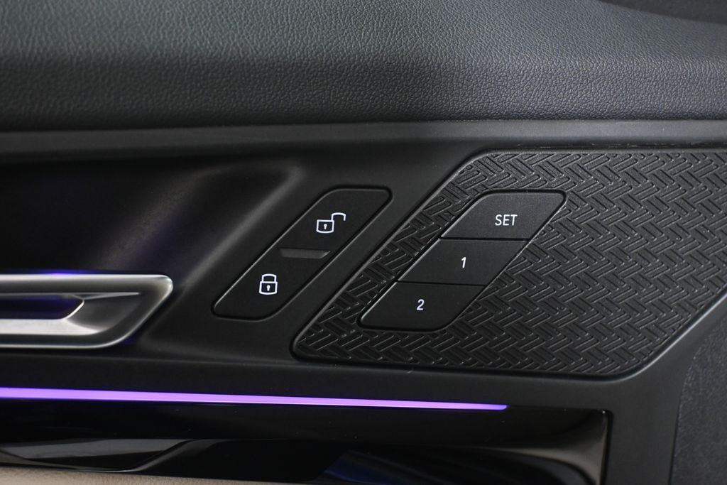Thumbnail: 2023 BMW X1 - 29