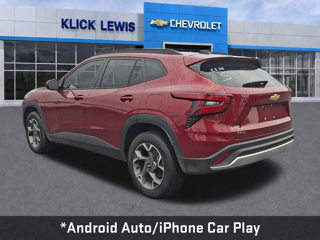 2025 Chevrolet Trax LT Red at Klick Lewis Buick Chevrolet