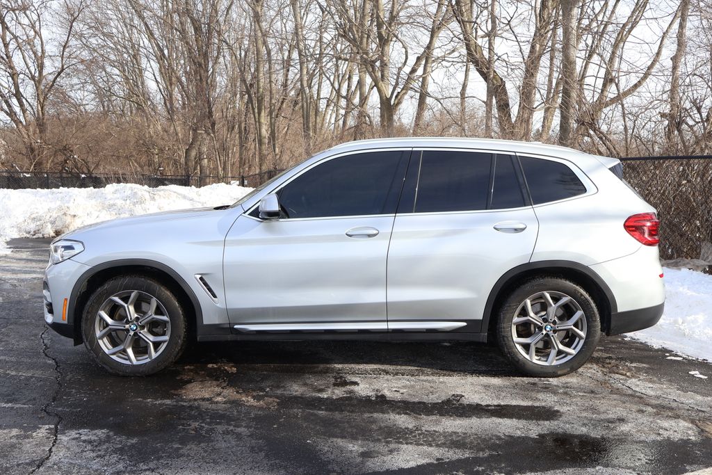 Thumbnail: 2021 BMW X3 - 4
