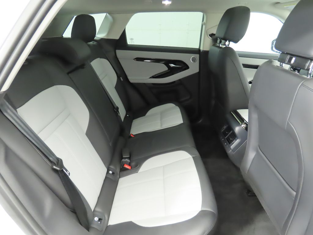 Thumbnail: 2024 Land Rover Range Rover Evoque - 21