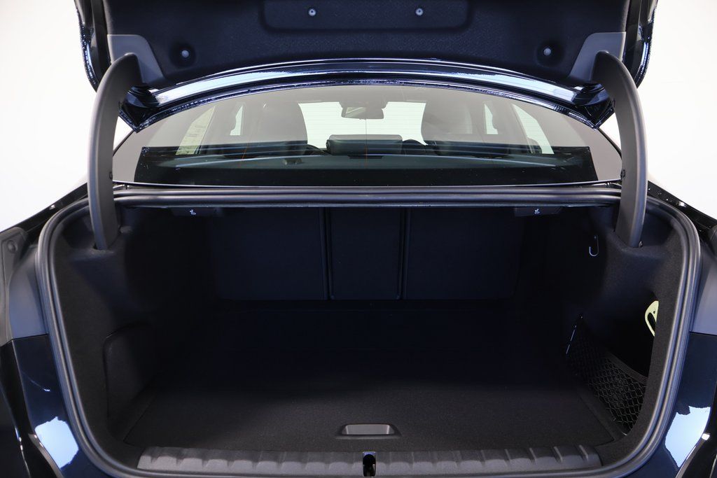 Thumbnail: 2026 BMW 2 Series - 8