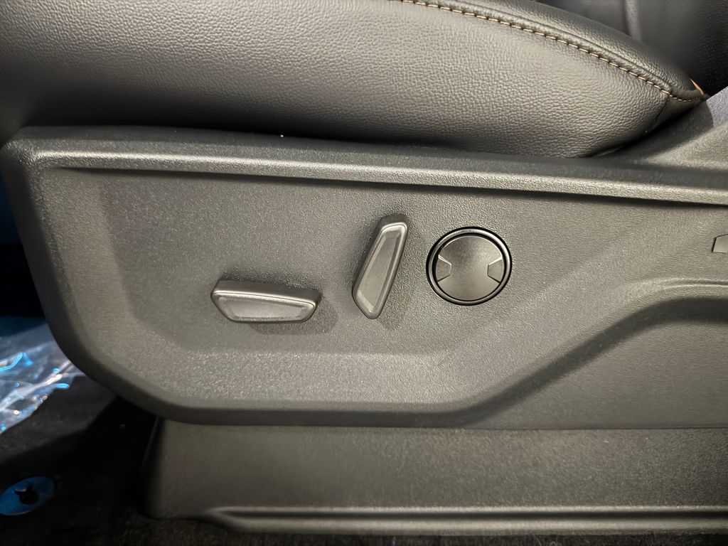 New 2026 White Ford Lariat image 26