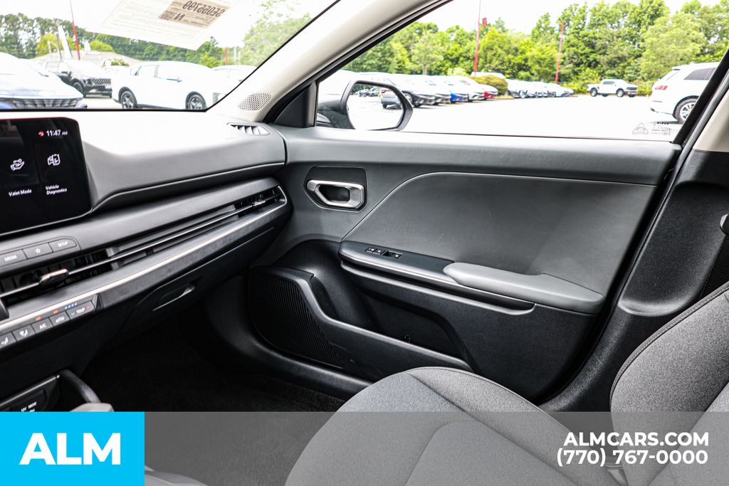 Used 2025 Gray Kia LXS image 42