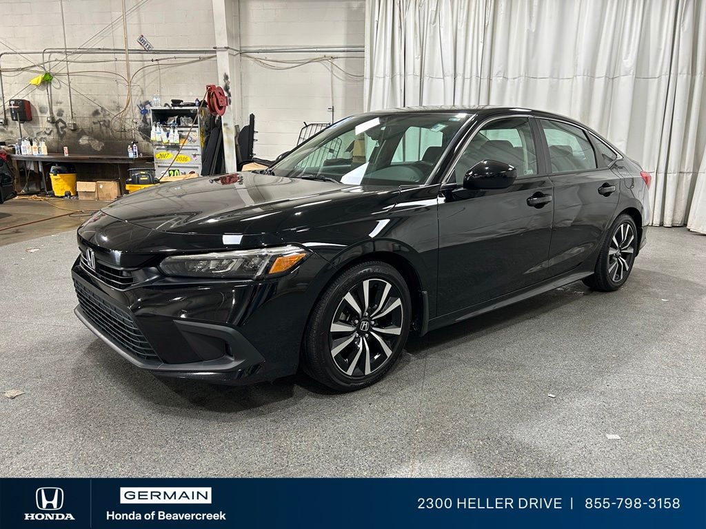 Used 2023 Black Honda EX image 4