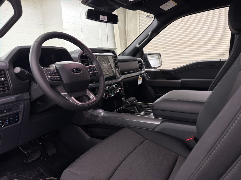 New 2026 Gray Ford XLT image 6