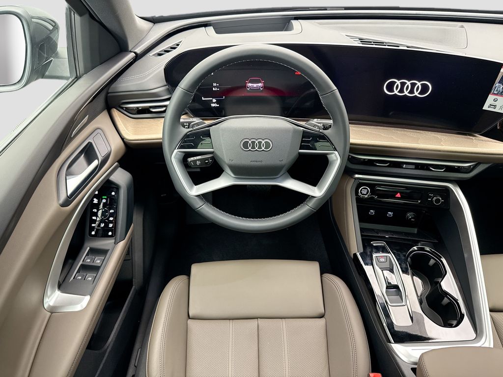 Thumbnail: 2025 Audi Q5 - 11