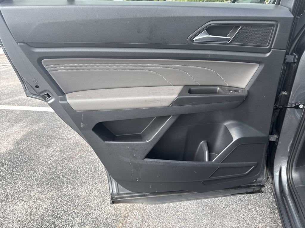 2022 Volkswagen Atlas Cross Sport 3.6L V6 SE w/Technology Gray at DeMontrond Auto Country