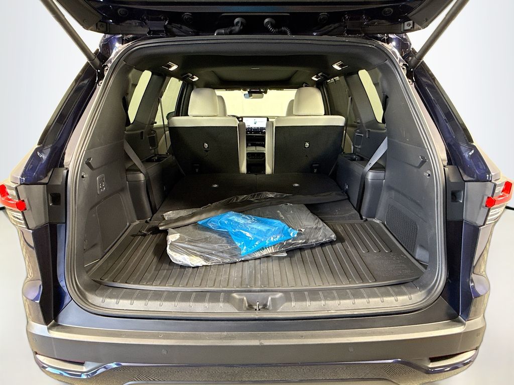 Thumbnail: 2025 Lexus TX - 27