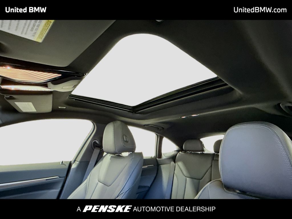 Thumbnail: 2026 BMW 4 Series - 12