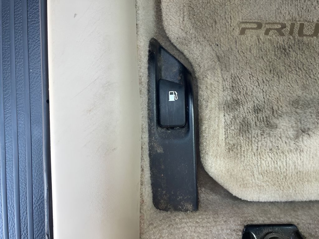 Used 2005 Toyota Prius Sedan