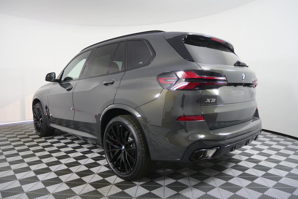 Thumbnail: 2026 BMW X5 - 5