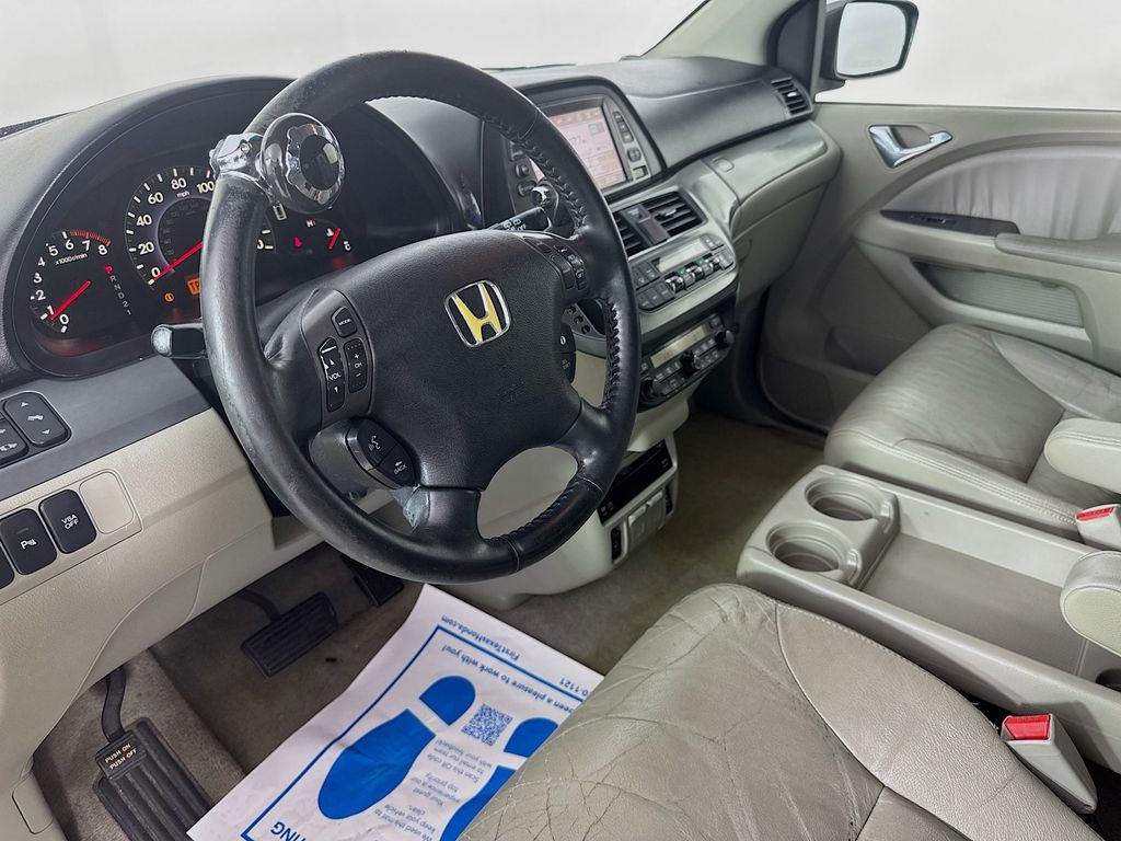 Used Car 2007 Honda Odyssey  Touring For Sale Under $10,000 In Austin, Texas