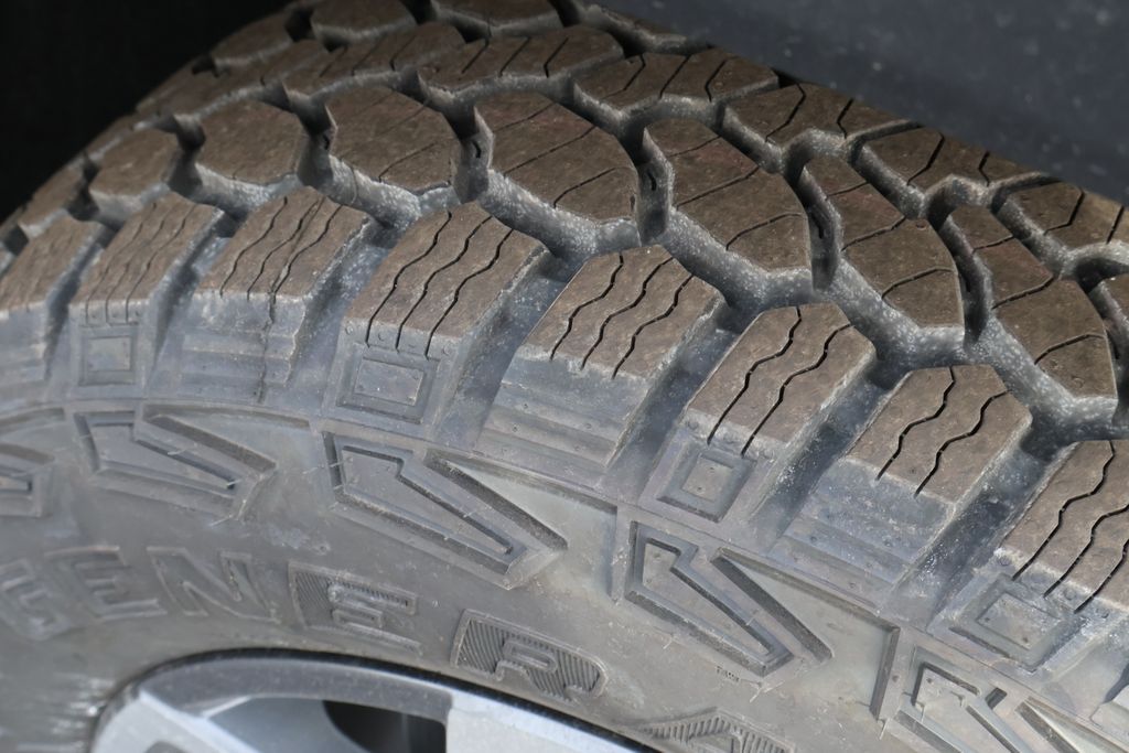 Thumbnail: 2026 Chevrolet Equinox - 12