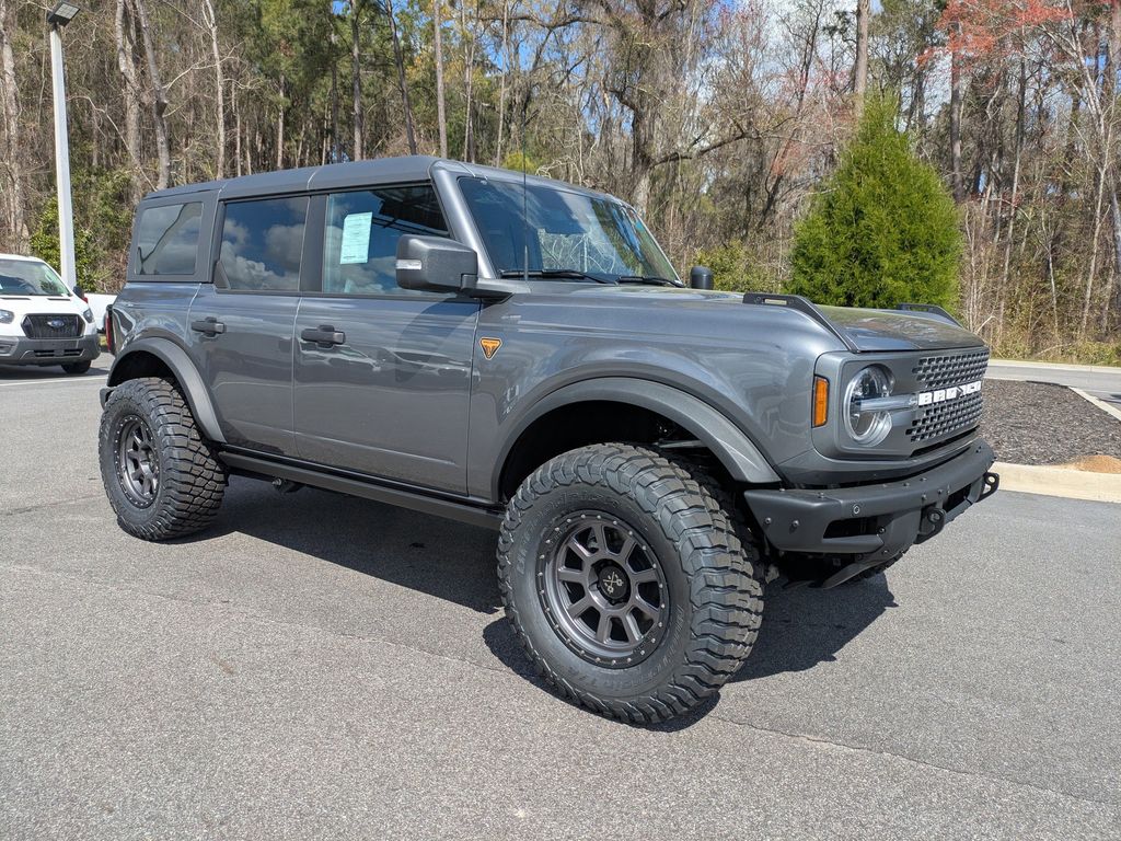 2025 Ford Bronco Badlands