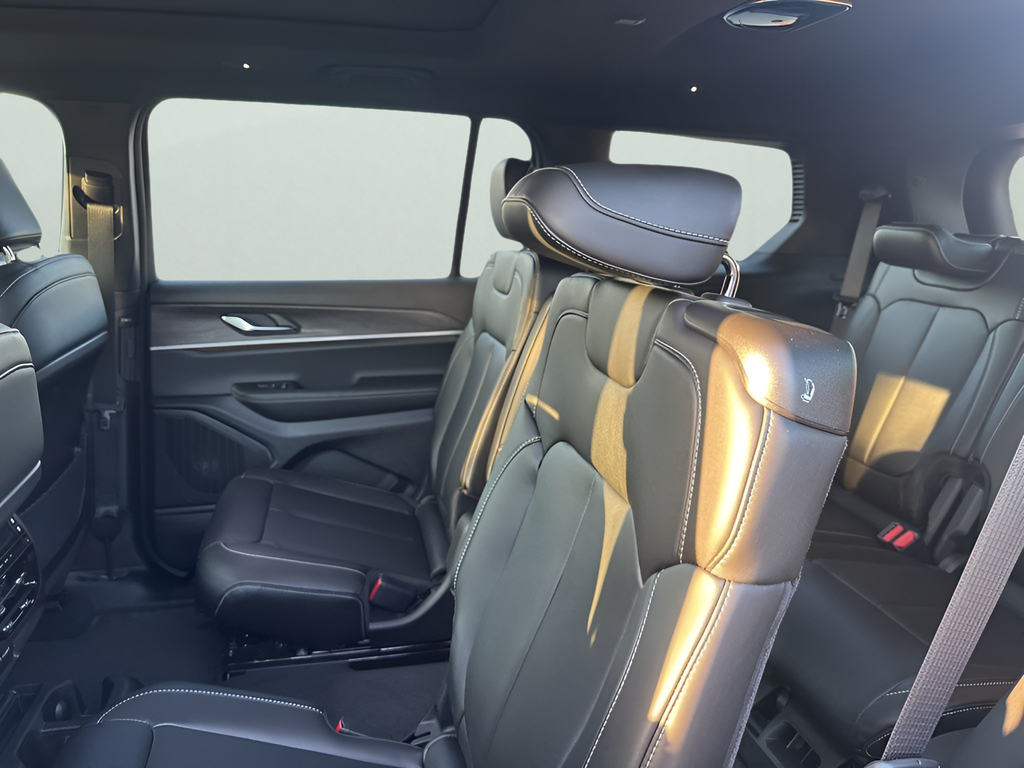 New Car 2025 Jeep Grand Cherokee L  Limited For Sale Under $50,000 In Austin, Texas