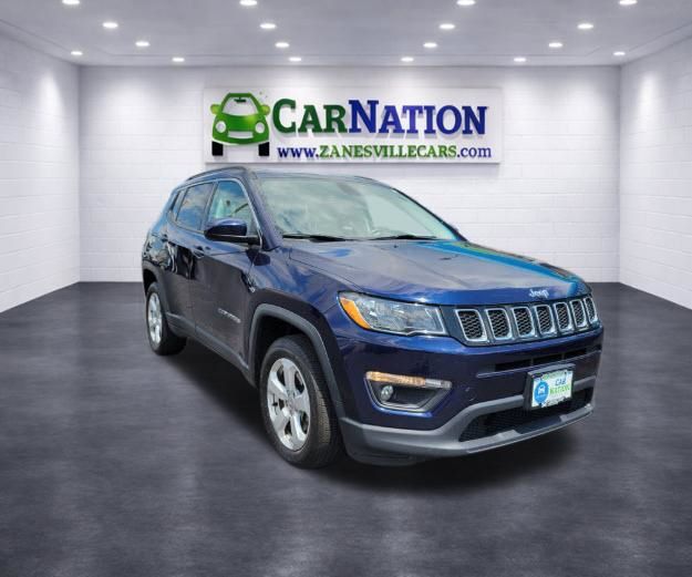 Photo 1 of 2019 Jeep Compass Latitude