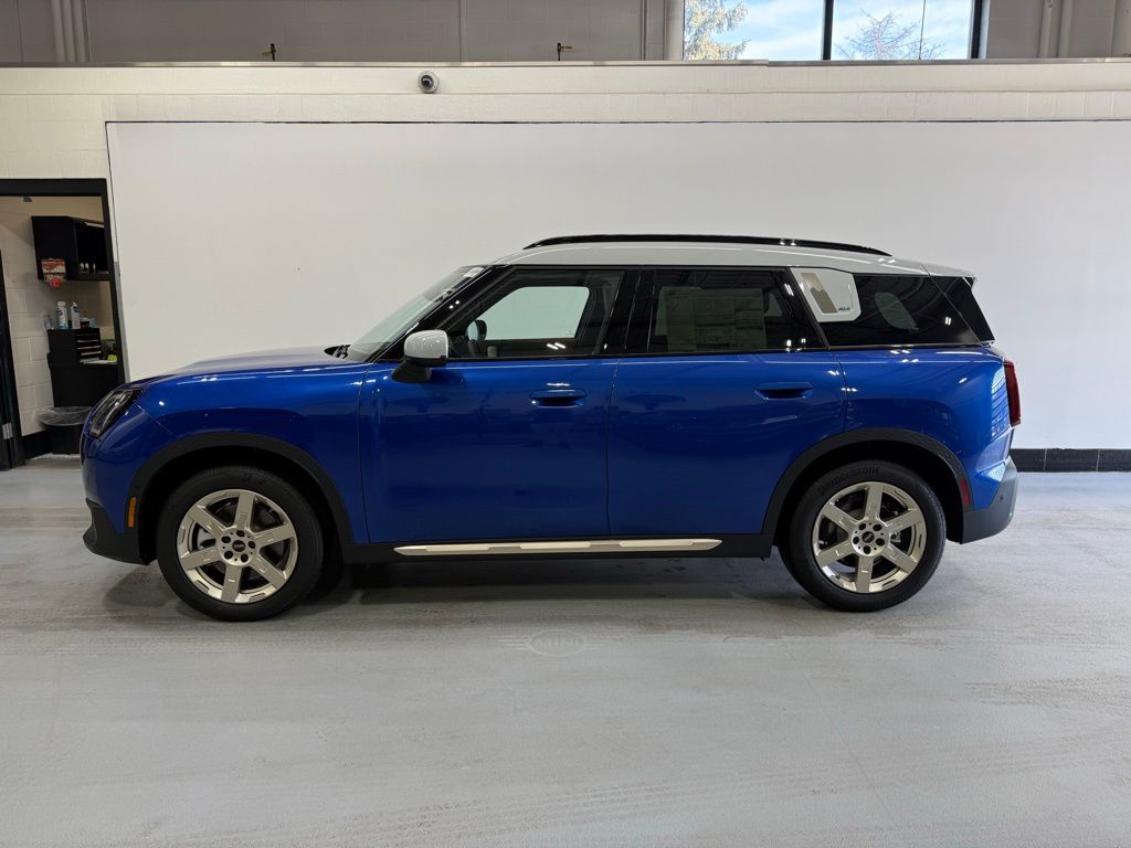Thumbnail: 2025 MINI Cooper Countryman - 2