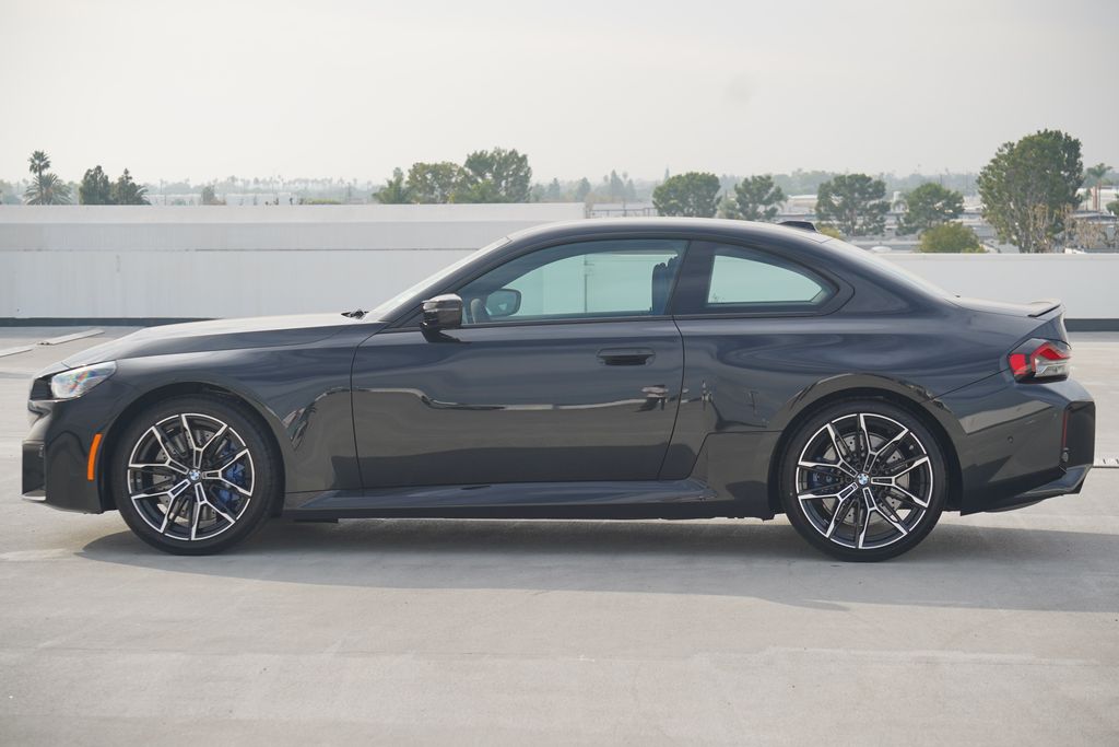 Thumbnail: 2025 BMW M2 - 4