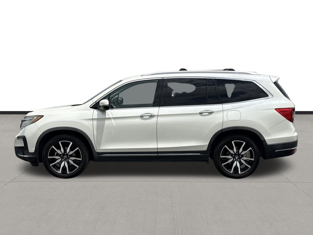 2019 Honda Pilot Touring  at Gullo Toyota