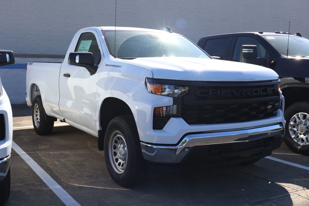 Thumbnail: 2026 Chevrolet Silverado 1500 - 3