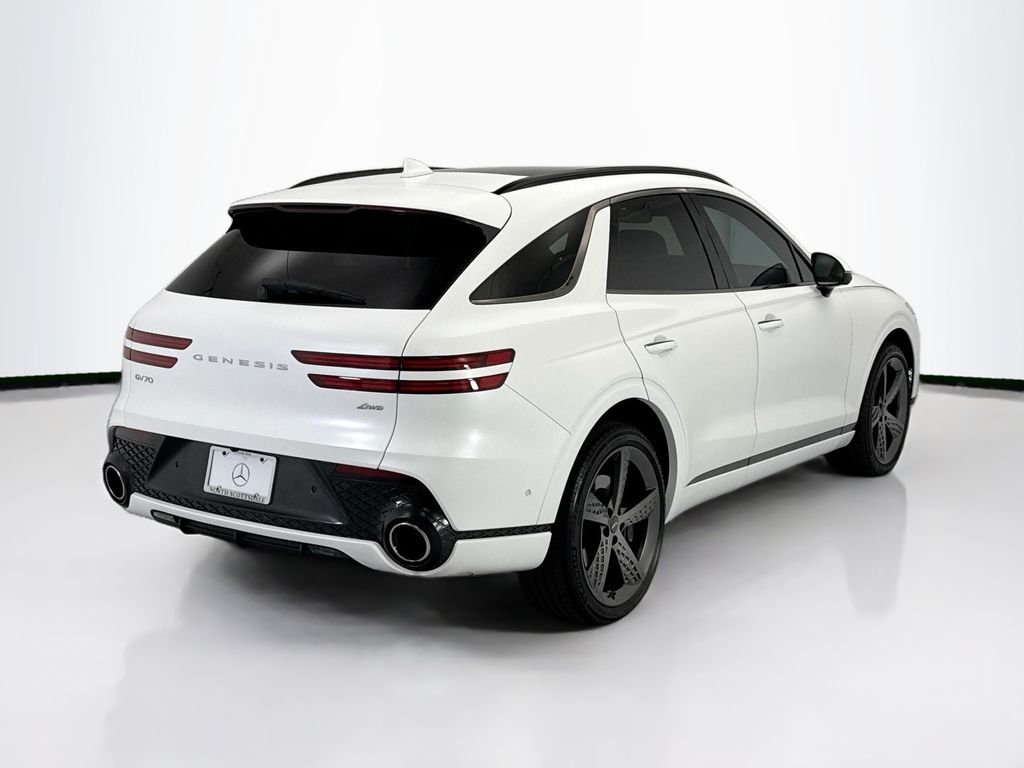 Thumbnail: 2023 Genesis GV70 - 5