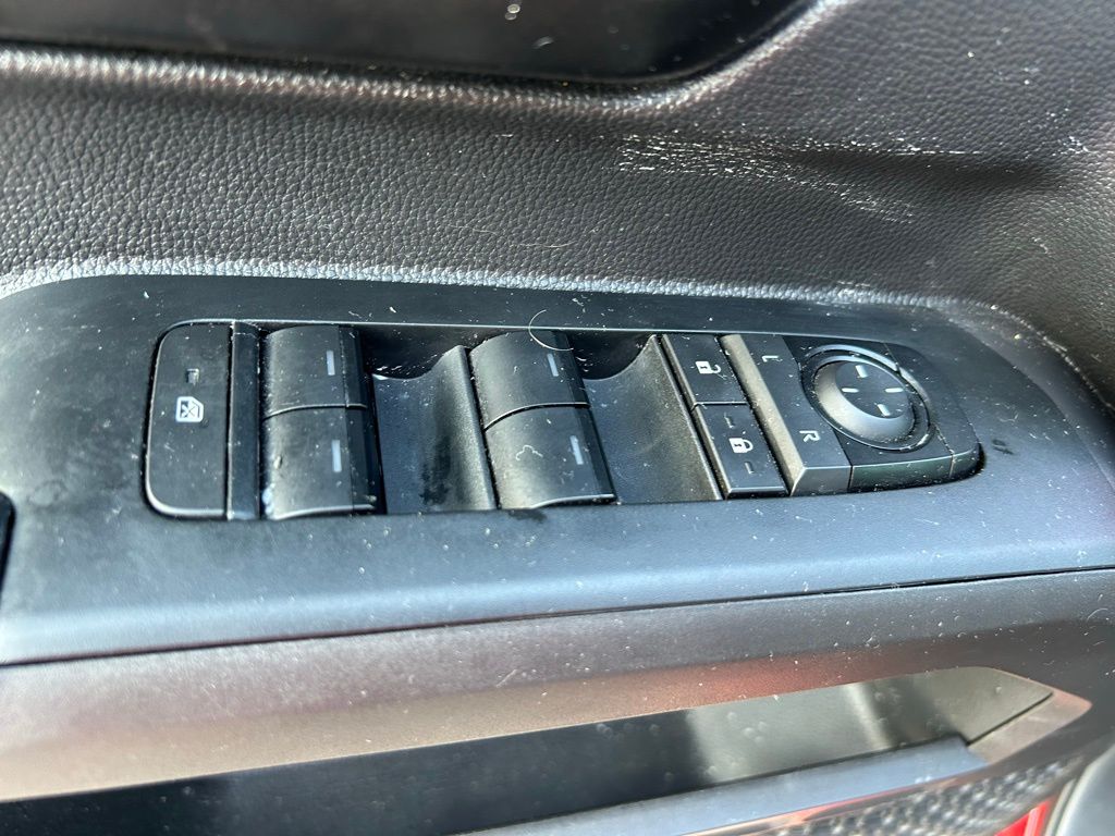 2024 Toyota Tacoma SR5 17