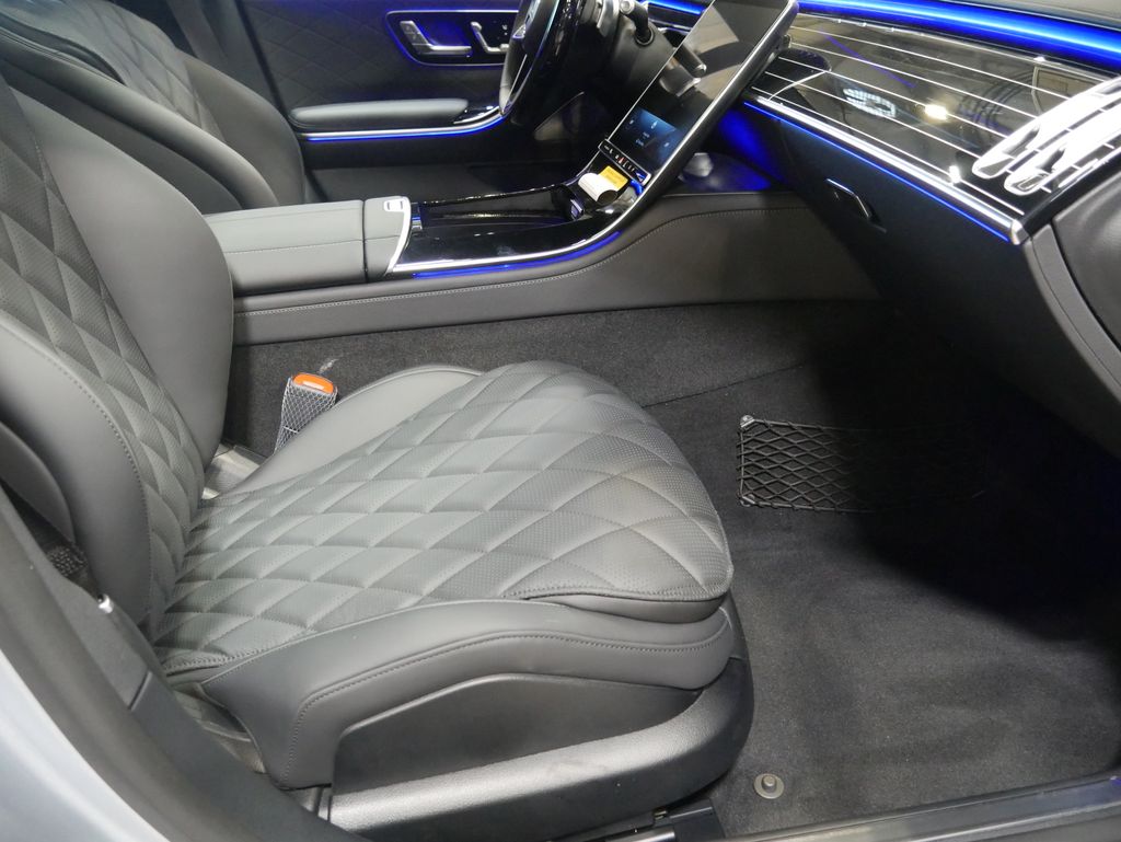 Thumbnail: 2026 Mercedes-Benz S-Class - 18